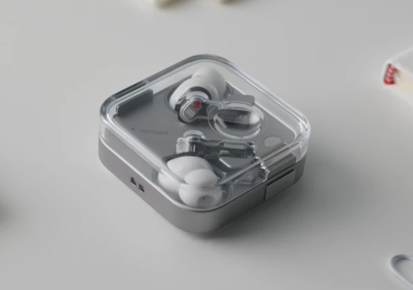 Nothing Ear (4)