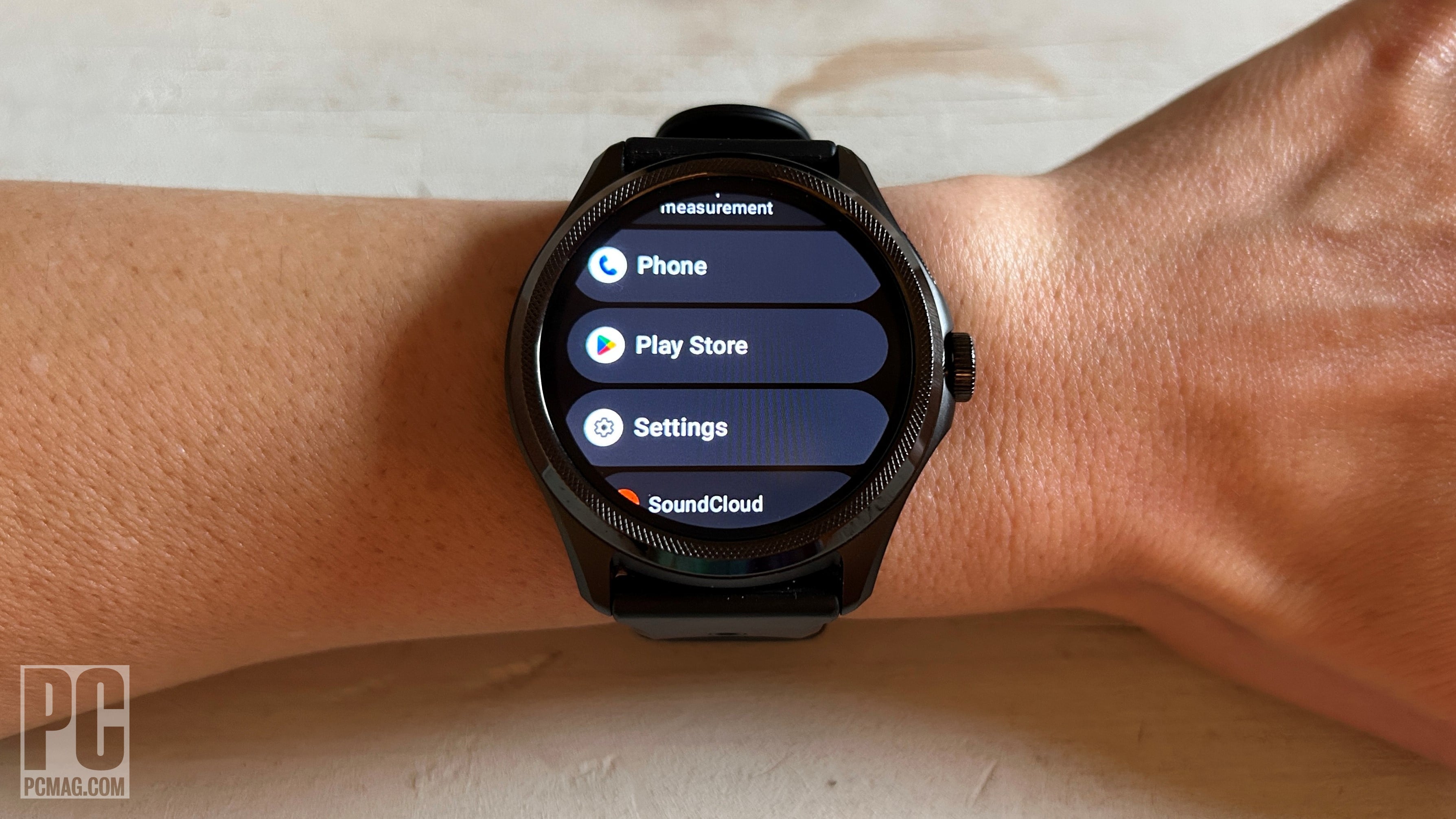 Mobvoi TicWatch E4 (2026)